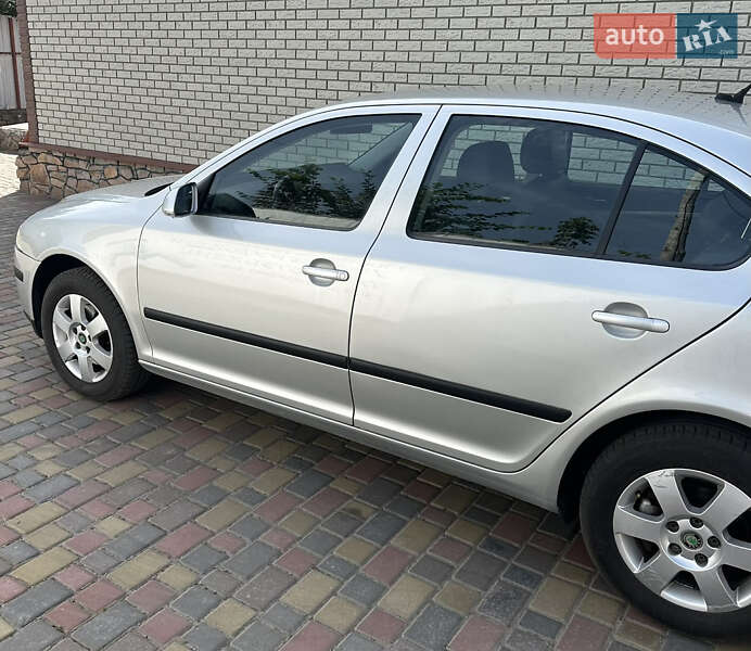 Лифтбек Skoda Octavia 2006 в Олевске