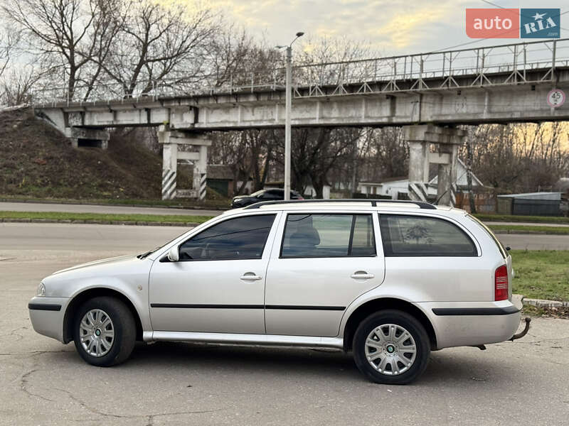 Универсал Skoda Octavia 2002 в Лубнах