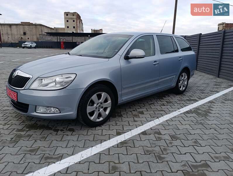 Универсал Skoda Octavia 2009 в Дубно