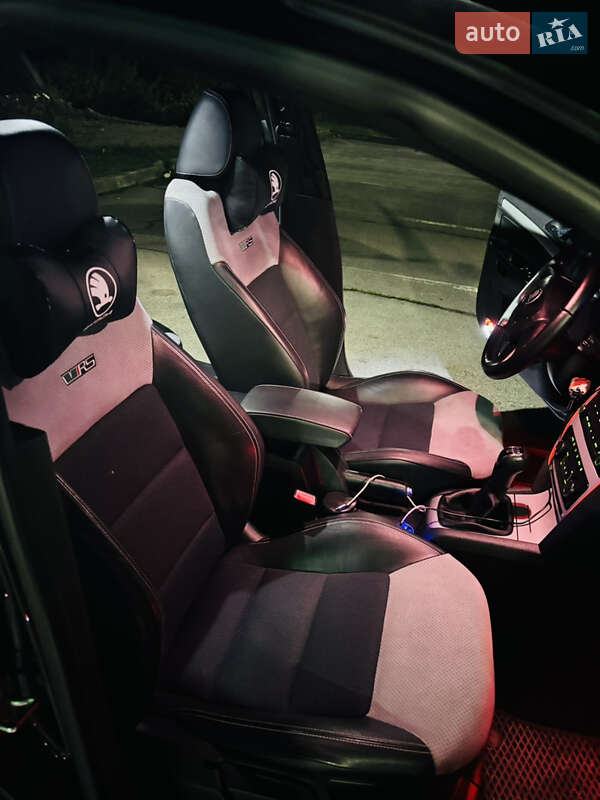 Ліфтбек Skoda Octavia 2011 в Львові