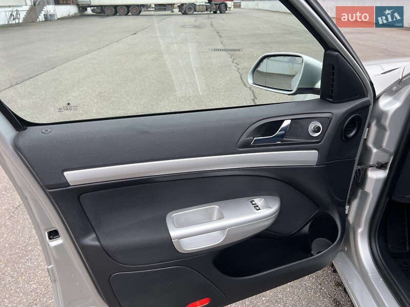 Універсал Skoda Octavia 2005 в Мукачевому