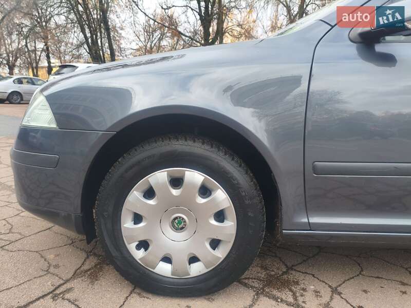 Универсал Skoda Octavia 2007 в Чернигове