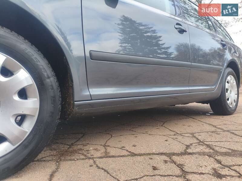 Универсал Skoda Octavia 2007 в Чернигове