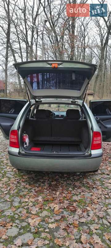 Універсал Skoda Octavia 2003 в Жашківу