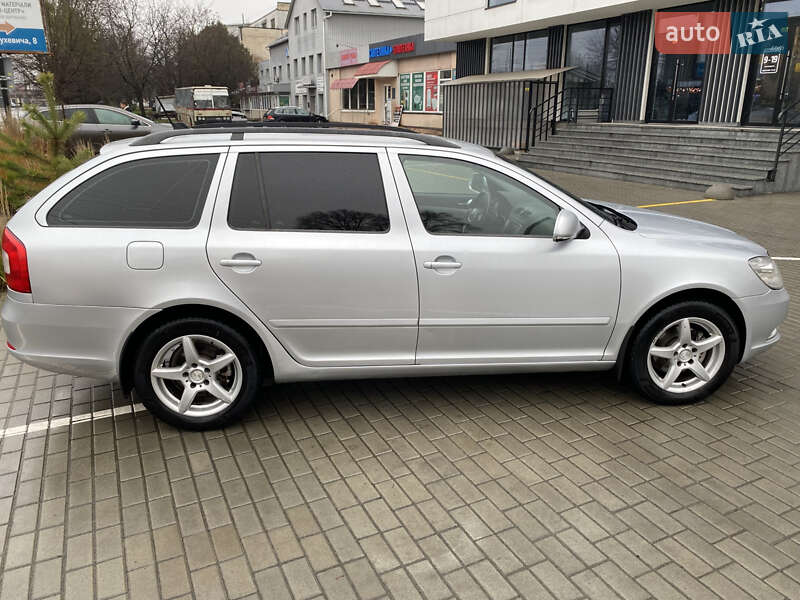 Універсал Skoda Octavia 2013 в Хмельницькому