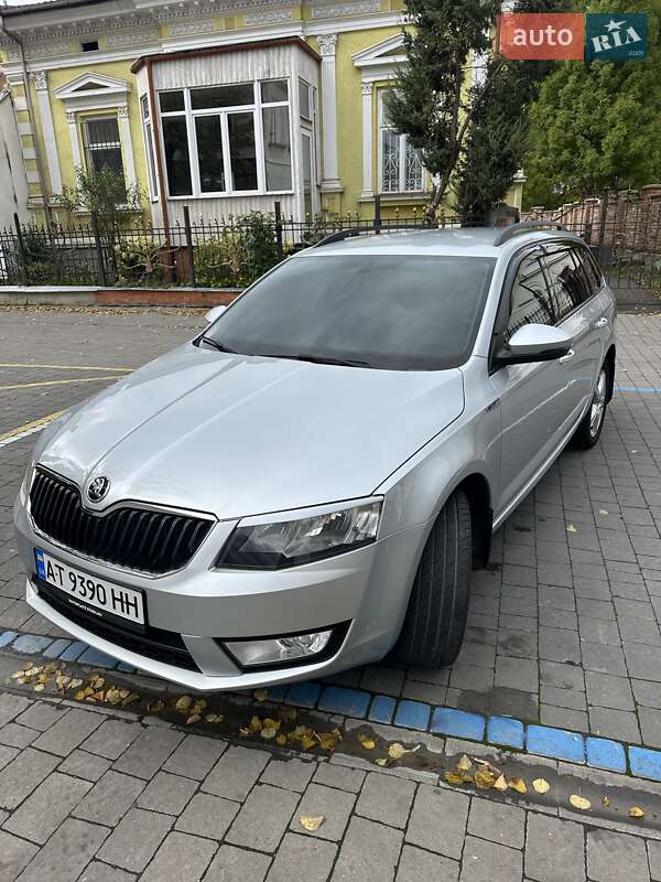 Універсал Skoda Octavia 2015 в Івано-Франківську