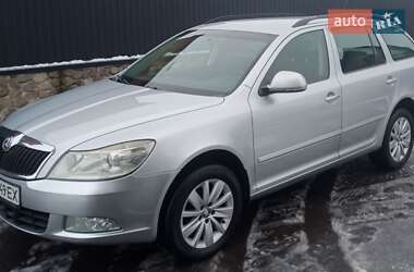 Универсал Skoda Octavia 2009 в Луцке