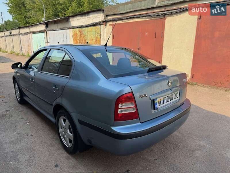 Лифтбек Skoda Octavia 2010 в Киеве фото 4 Лифтбек Skoda Octavia 2010 в Киеве