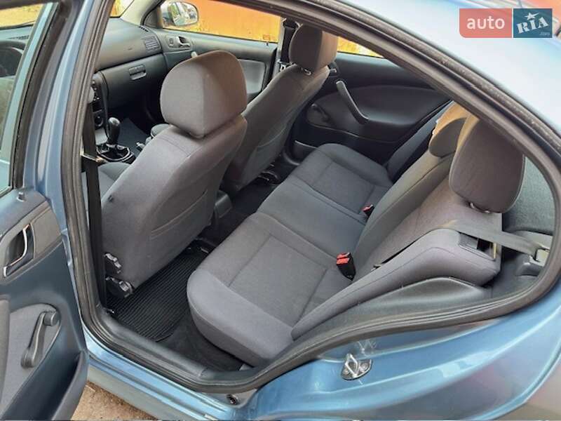 Лифтбек Skoda Octavia 2010 в Киеве фото 9 Лифтбек Skoda Octavia 2010 в Киеве