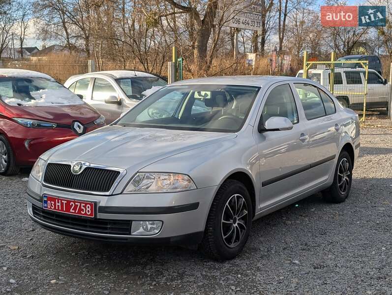 Ліфтбек Skoda Octavia 2008 в Рівному фото 3 Ліфтбек Skoda Octavia 2008 в Рівному