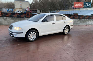 Лифтбек Skoda Octavia 2010 в Ровно