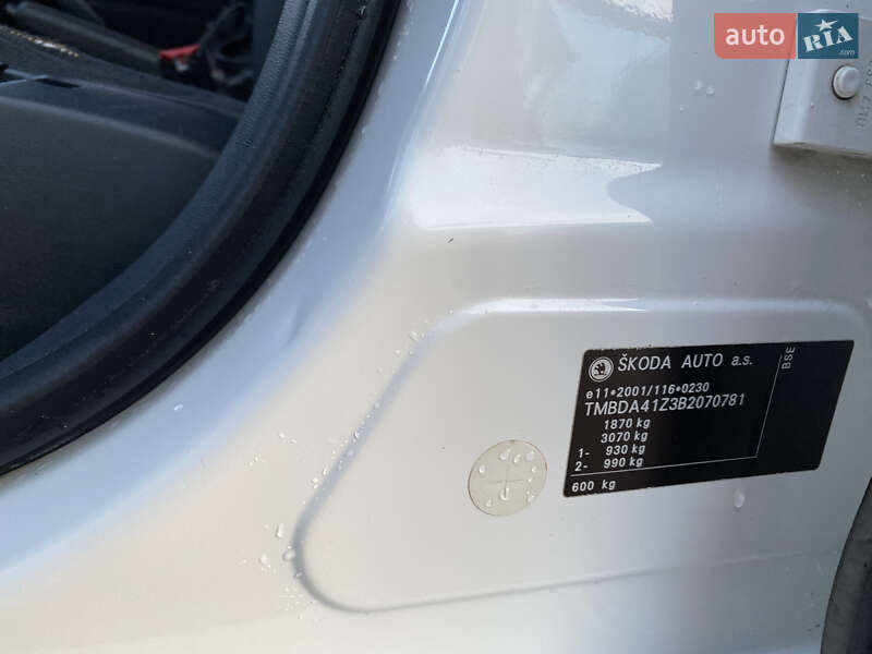 Лифтбек Skoda Octavia 2010 в Ровно