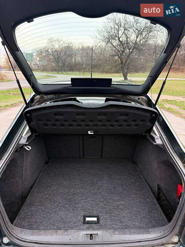 Лифтбек Skoda Octavia 2007 в Днепре