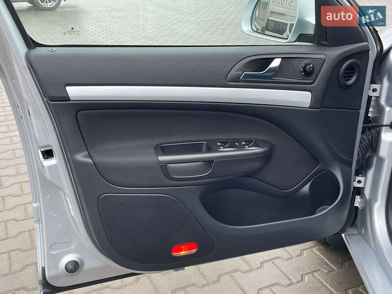 Універсал Skoda Octavia 2010 в Вінниці