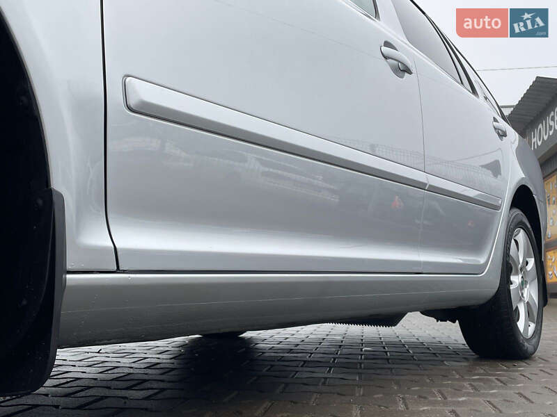 Універсал Skoda Octavia 2010 в Вінниці