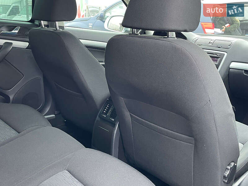 Універсал Skoda Octavia 2010 в Вінниці