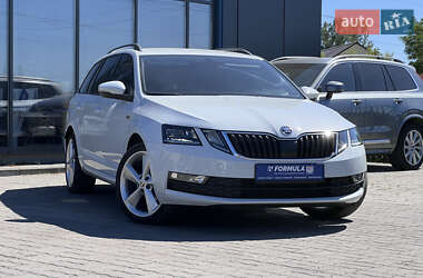 Универсал Skoda Octavia 2018 в Нововолынске