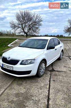Ліфтбек Skoda Octavia 2016 в Новому Бузі