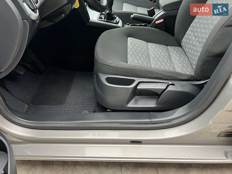 Универсал Skoda Octavia 2010 в Лубнах фото 46 Универсал Skoda Octavia 2010 в Лубнах