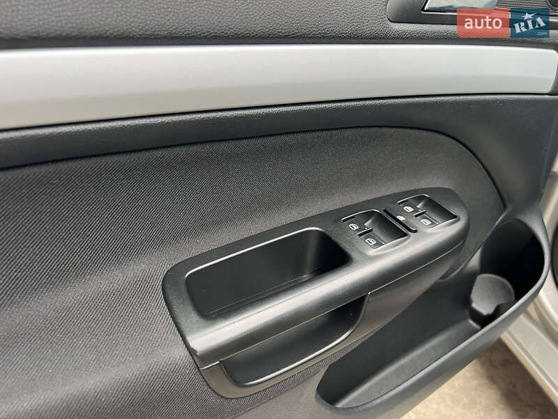 Универсал Skoda Octavia 2010 в Лубнах фото 58 Универсал Skoda Octavia 2010 в Лубнах