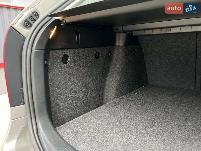 Универсал Skoda Octavia 2010 в Лубнах фото 99 Универсал Skoda Octavia 2010 в Лубнах