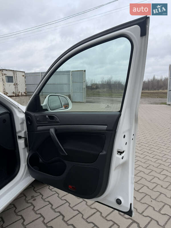 Ліфтбек Skoda Octavia 2009 в Лубнах