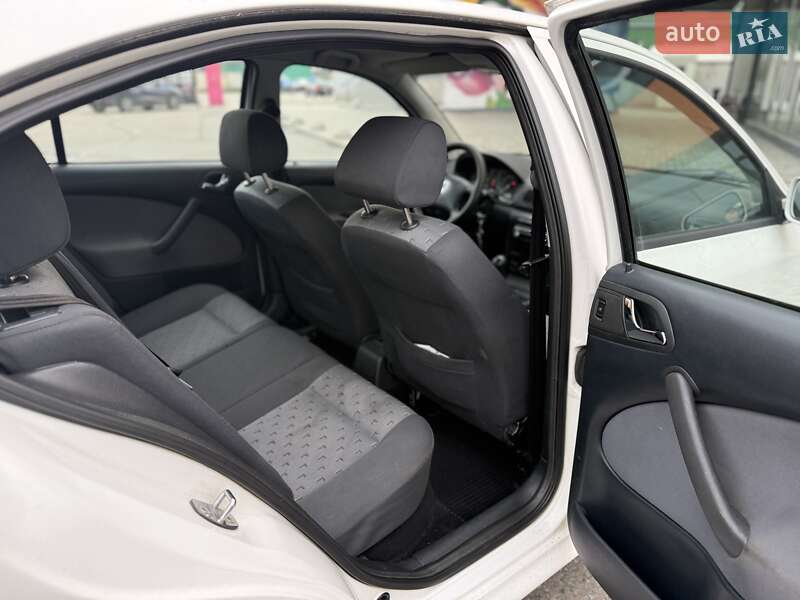 Ліфтбек Skoda Octavia 2007 в Києві фото 11 Ліфтбек Skoda Octavia 2007 в Києві