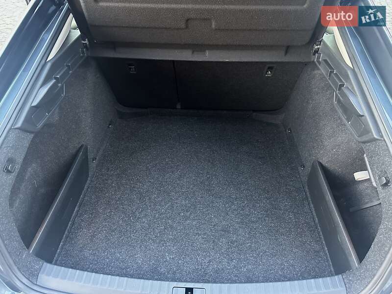 Лифтбек Skoda Octavia 2021 в Днепре