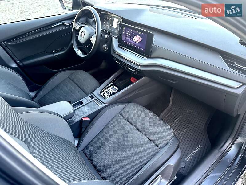 Лифтбек Skoda Octavia 2021 в Днепре