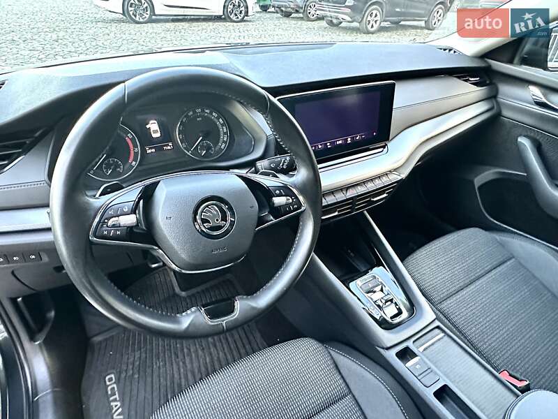 Лифтбек Skoda Octavia 2021 в Днепре