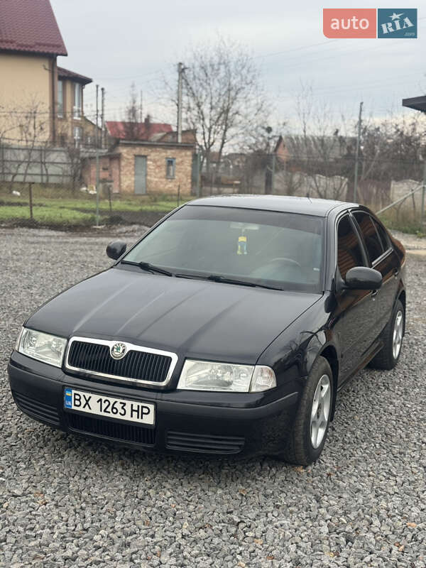 Лифтбек Skoda Octavia 2010 в Хмельницком