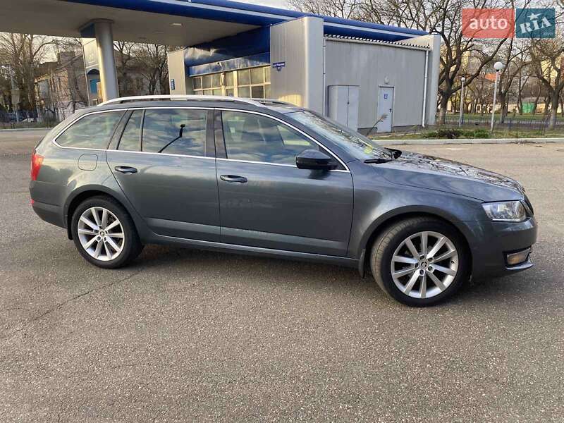 Универсал Skoda Octavia 2015 в Николаеве