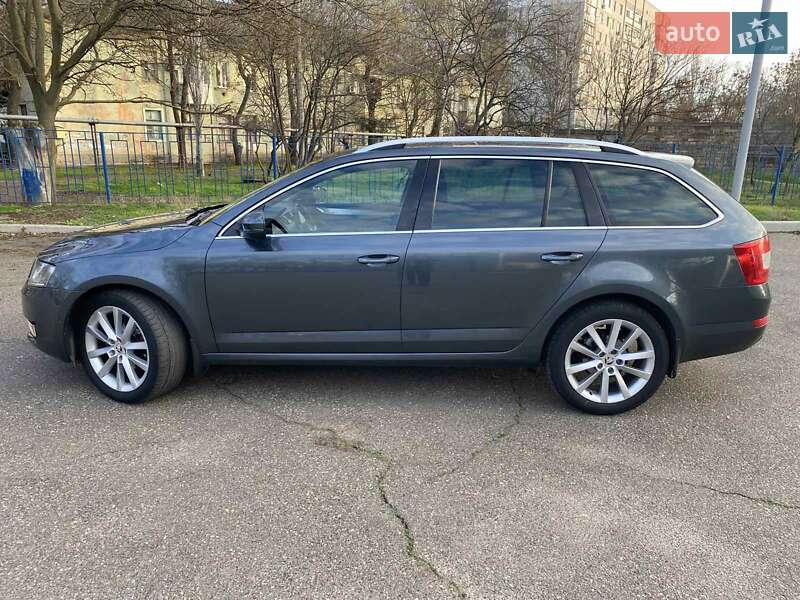 Универсал Skoda Octavia 2015 в Николаеве