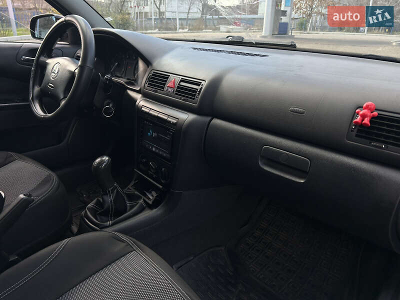 Универсал Skoda Octavia 2004 в Николаеве