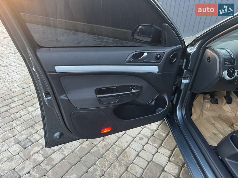 Ліфтбек Skoda Octavia 2004 в Вінниці