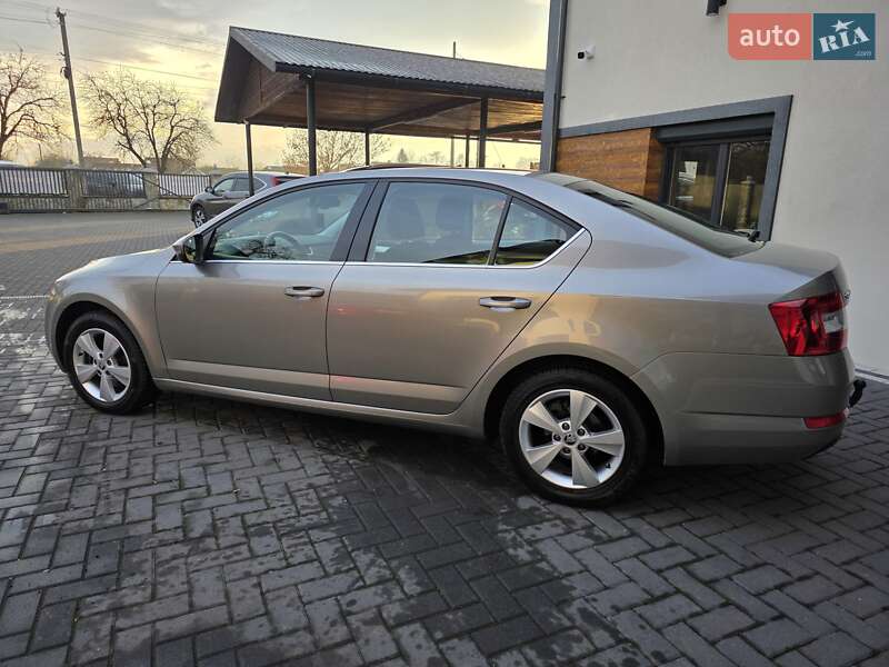 Ліфтбек Skoda Octavia 2015 в Коломиї