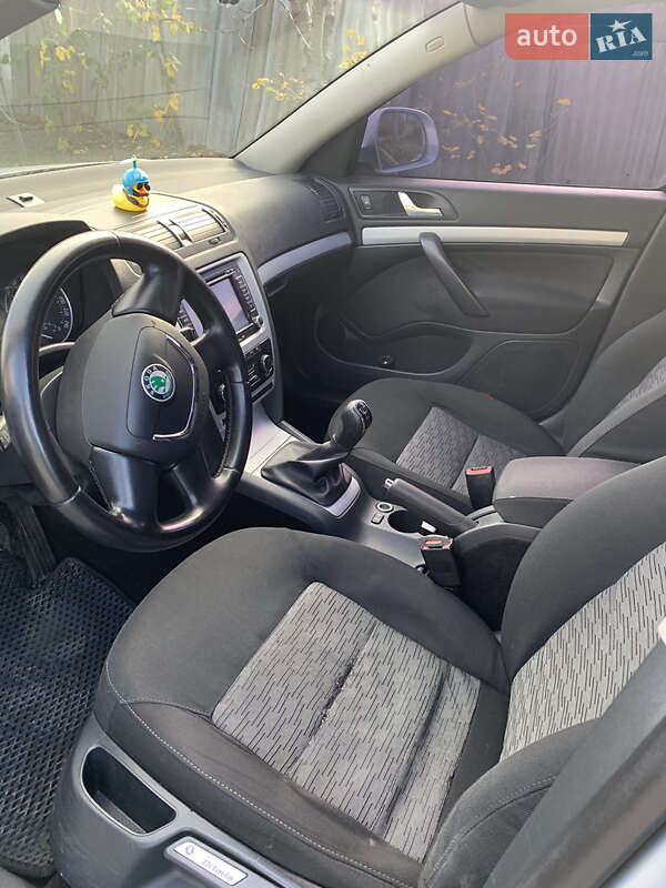 Ліфтбек Skoda Octavia 2009 в Кропивницькому