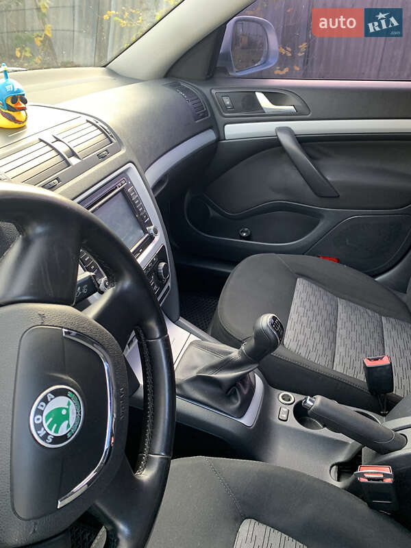 Ліфтбек Skoda Octavia 2009 в Кропивницькому