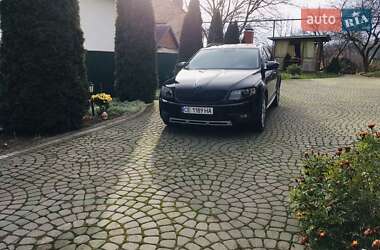 Універсал Skoda Octavia 2014 в Чернівцях