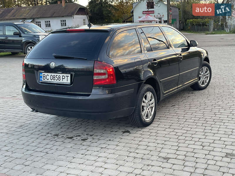 Универсал Skoda Octavia 2006 в Турке фото 29 Универсал Skoda Octavia 2006 в Турке