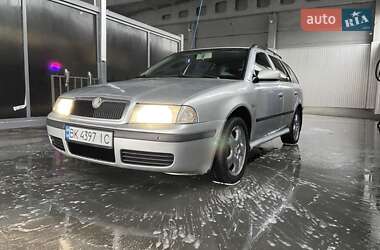 Універсал Skoda Octavia 2008 в Рівному