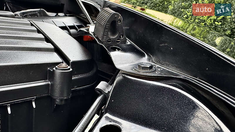 Универсал Skoda Octavia 2010 в Хороле