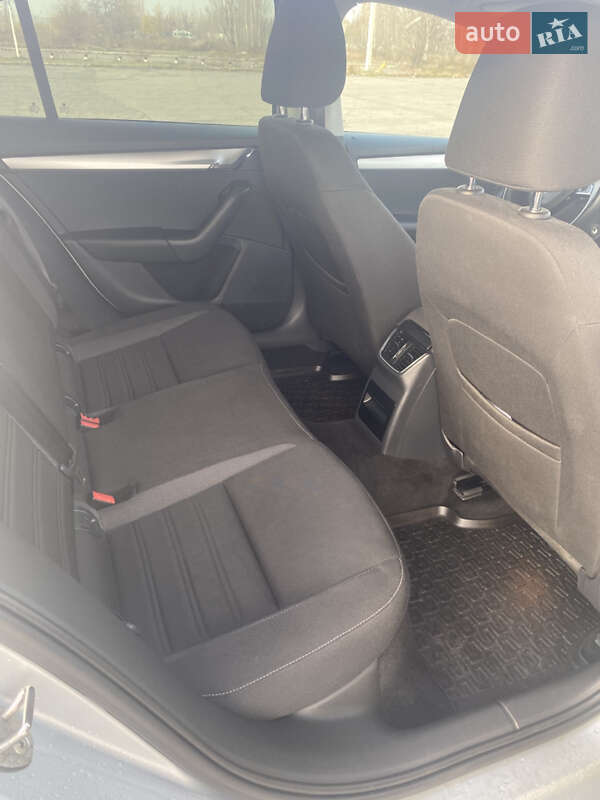 Ліфтбек Skoda Octavia 2019 в Дніпрі