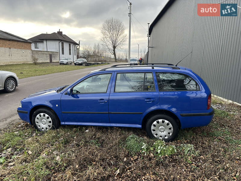 Универсал Skoda Octavia 2006 в Ровно