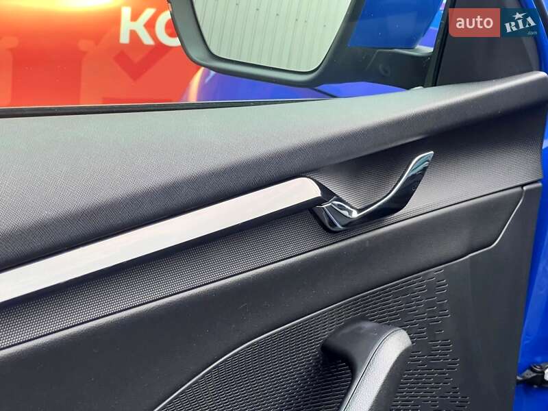 Лифтбек Skoda Octavia 2021 в Киеве