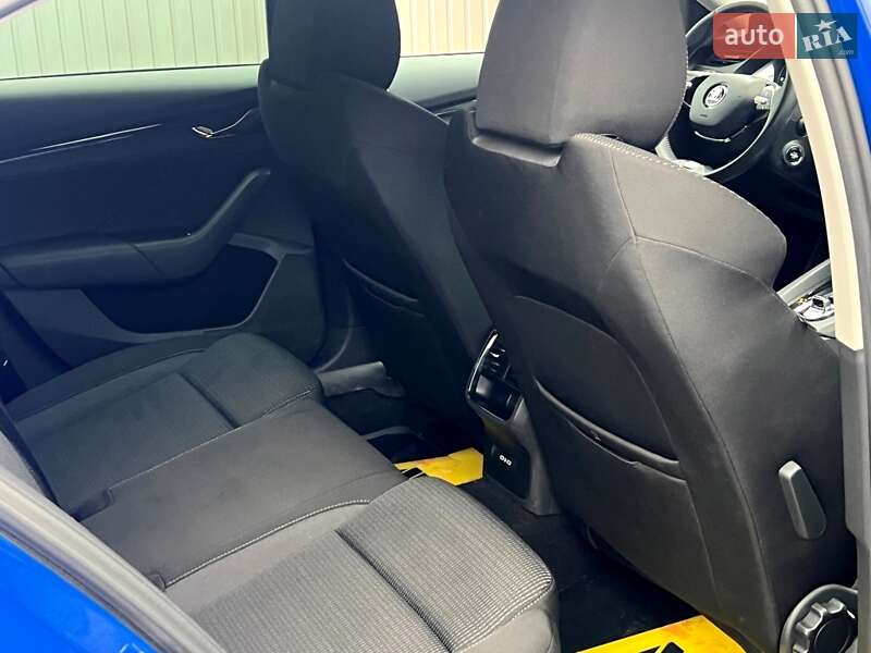 Лифтбек Skoda Octavia 2021 в Киеве