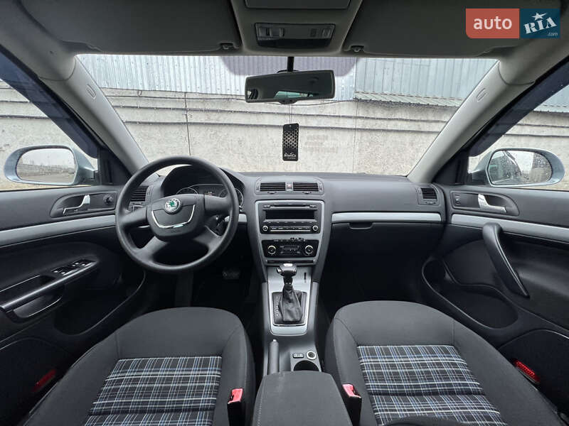 Универсал Skoda Octavia 2013 в Киеве фото 14 Универсал Skoda Octavia 2013 в Киеве