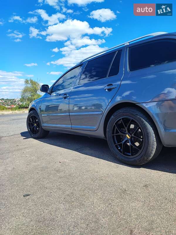 Универсал Skoda Octavia 2011 в Николаеве