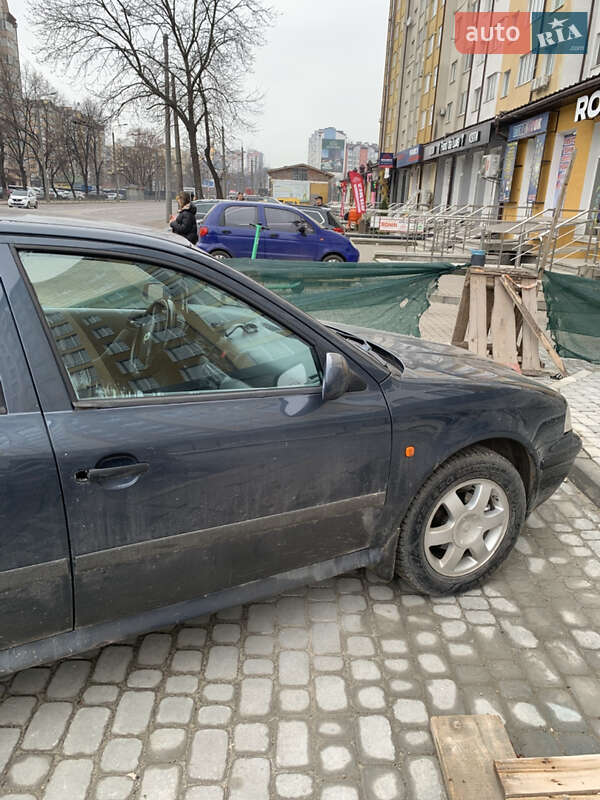 Ліфтбек Skoda Octavia 1999 в Івано-Франківську