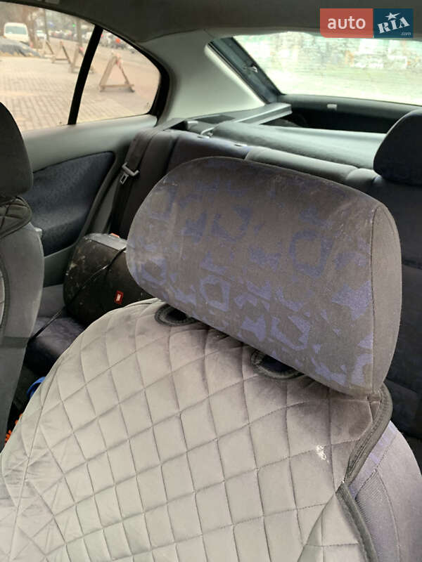 Ліфтбек Skoda Octavia 1999 в Івано-Франківську